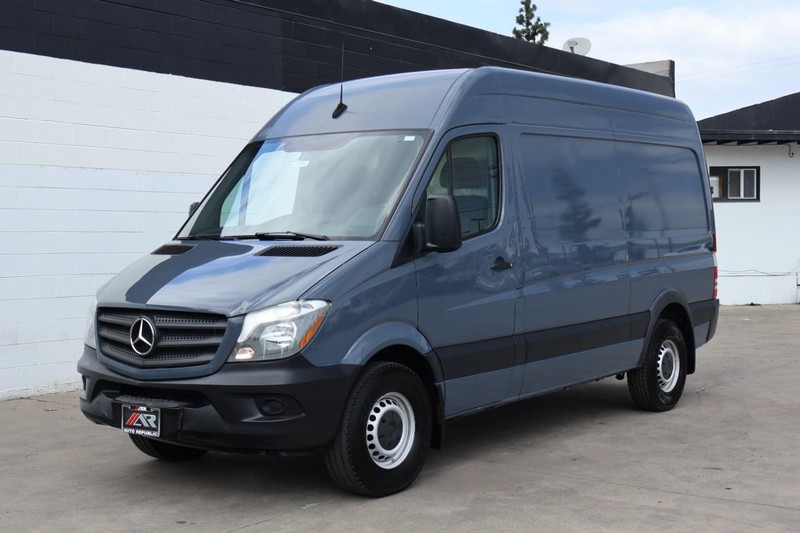 Mercedes-Benz Sprinter Cargo Van Vehicle Full-screen Gallery Image 13