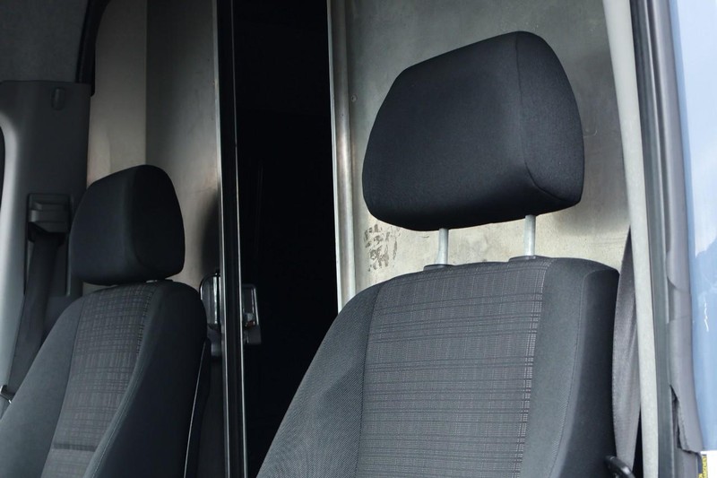 Mercedes-Benz Sprinter Cargo Van Vehicle Full-screen Gallery Image 20
