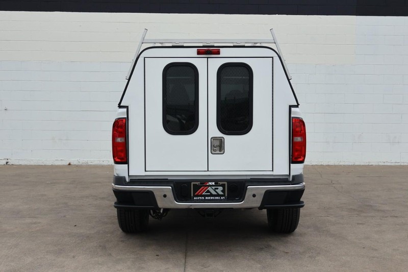 Chevrolet Colorado Vehicle Full-screen Gallery Image 08