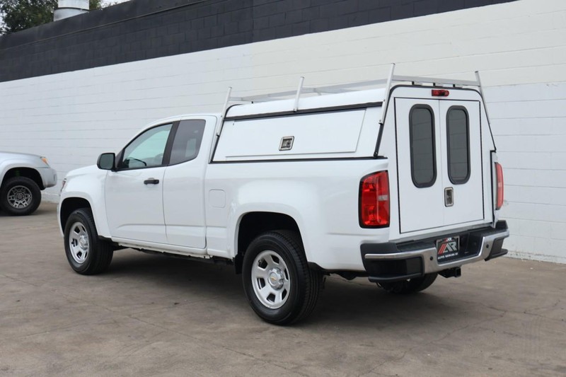 Chevrolet Colorado Vehicle Full-screen Gallery Image 15
