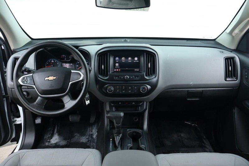 Chevrolet Colorado Vehicle Full-screen Gallery Image 29