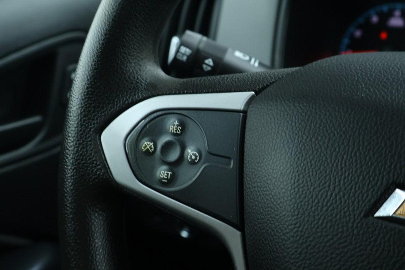 Chevrolet Colorado Vehicle Full-screen Gallery Image 32