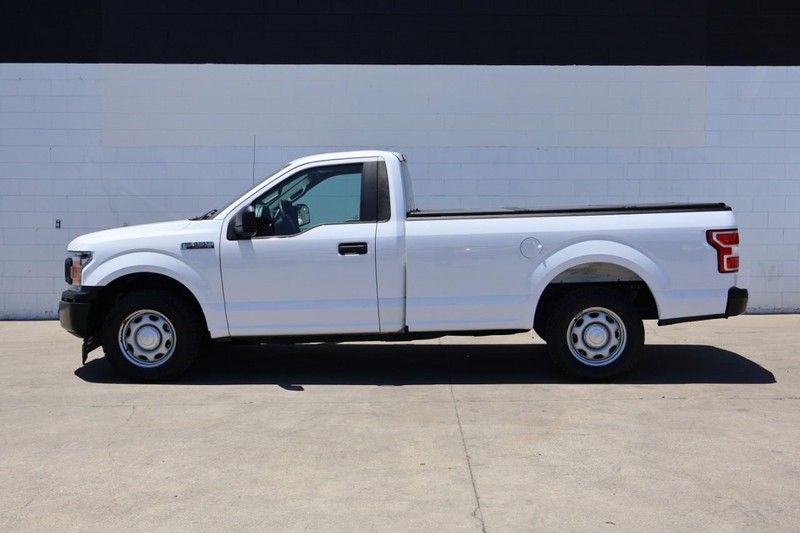 Ford F-150 Vehicle Full-screen Gallery Image 11