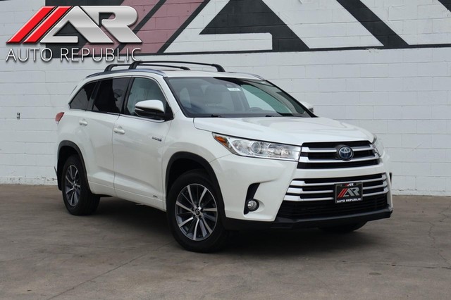 2017 Toyota Highlander Hybrid XLE at Auto Republic in Fullerton CA