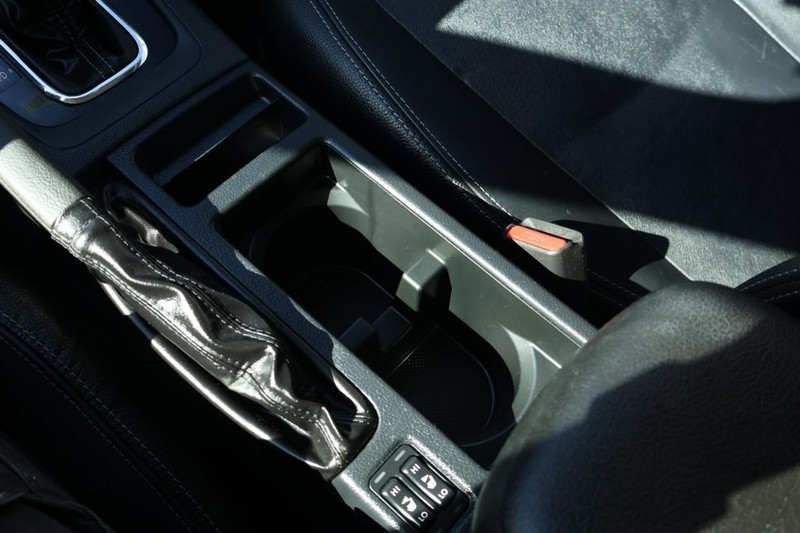 Subaru XV Crosstrek Vehicle Full-screen Gallery Image 34