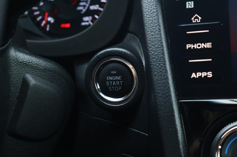 Subaru WRX Vehicle Full-screen Gallery Image 32