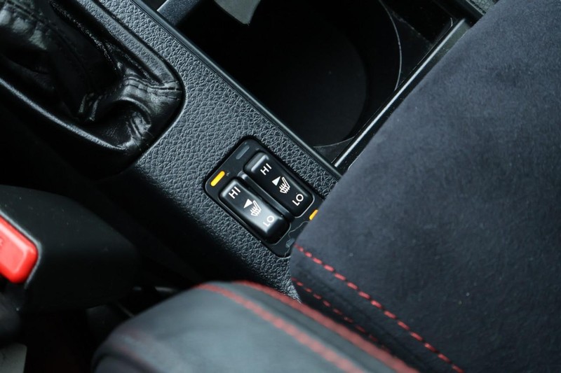 Subaru WRX Vehicle Full-screen Gallery Image 41