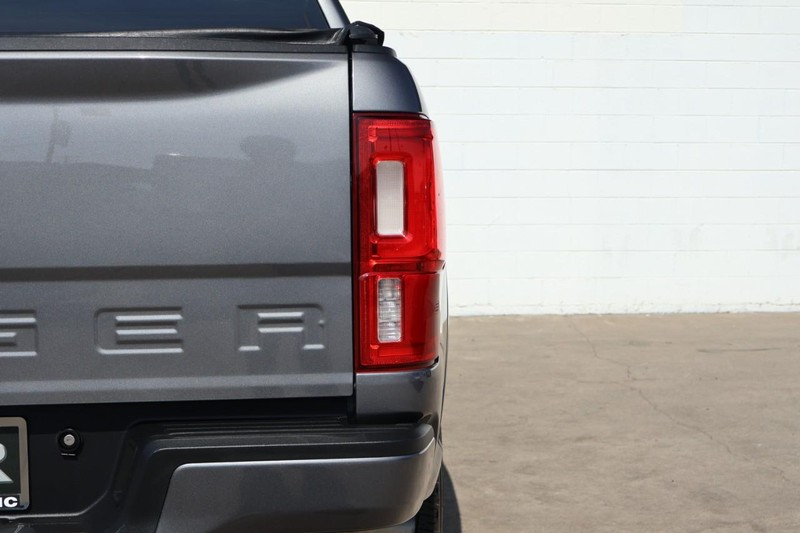 Ford Ranger Vehicle Full-screen Gallery Image 07