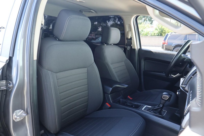 Ford Ranger Vehicle Full-screen Gallery Image 23