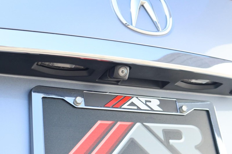 Acura RDX Vehicle Full-screen Gallery Image 08