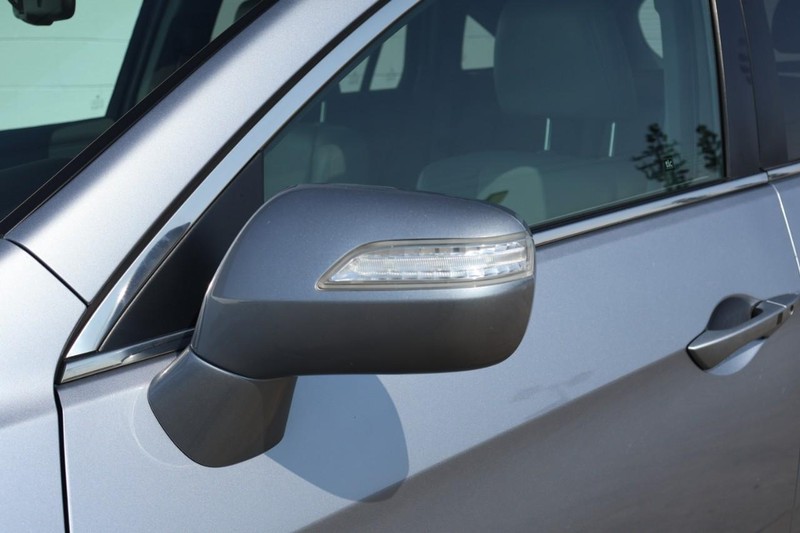 Acura RDX Vehicle Full-screen Gallery Image 14