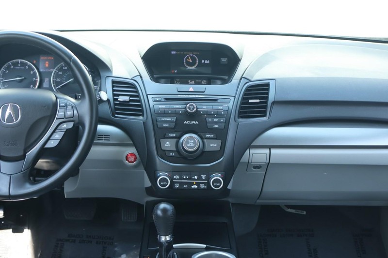 Acura RDX Vehicle Full-screen Gallery Image 36