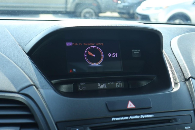 Acura RDX Vehicle Full-screen Gallery Image 37