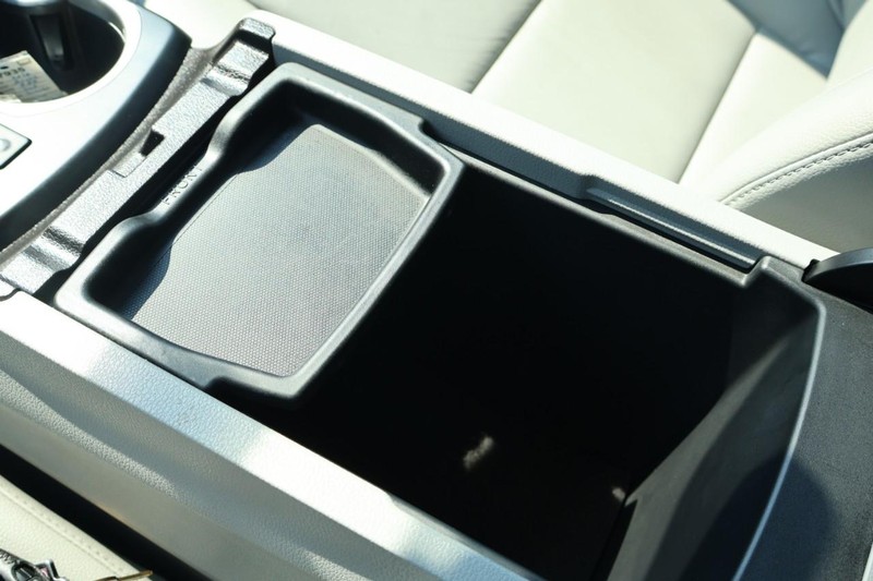 Acura RDX Vehicle Full-screen Gallery Image 43