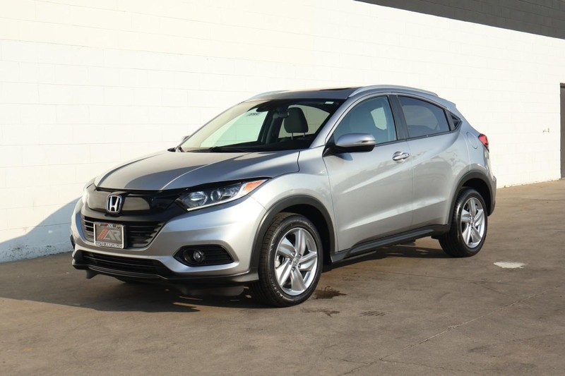 Honda HR-V Vehicle Full-screen Gallery Image 12