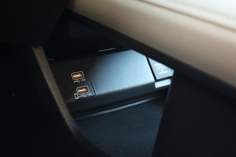 Honda HR-V Vehicle Full-screen Gallery Image 22