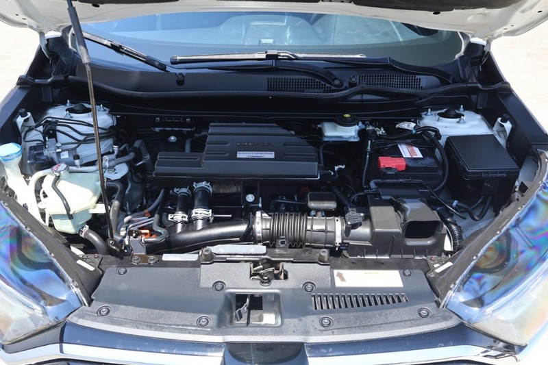 Honda CR-V Vehicle Full-screen Gallery Image 16