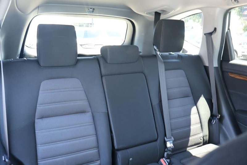 Honda CR-V Vehicle Full-screen Gallery Image 27