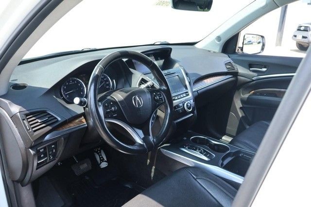 Acura MDX Vehicle Full-screen Gallery Image 19