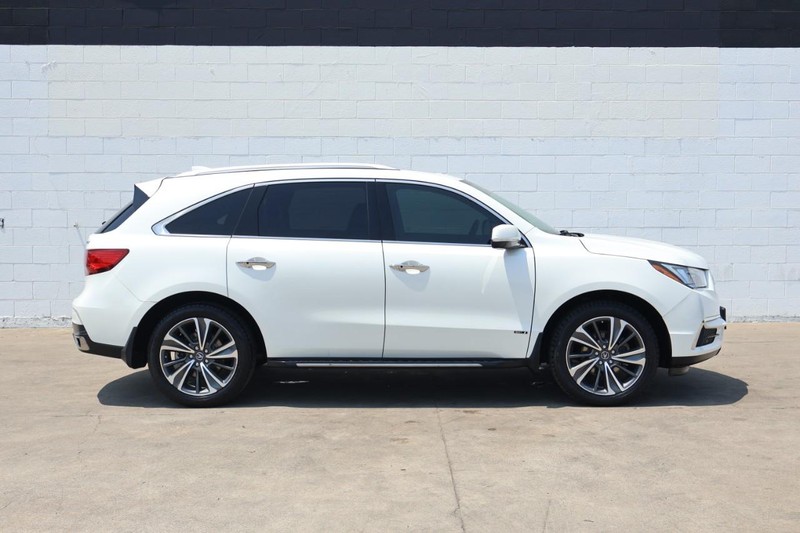 Acura MDX Vehicle Full-screen Gallery Image 04