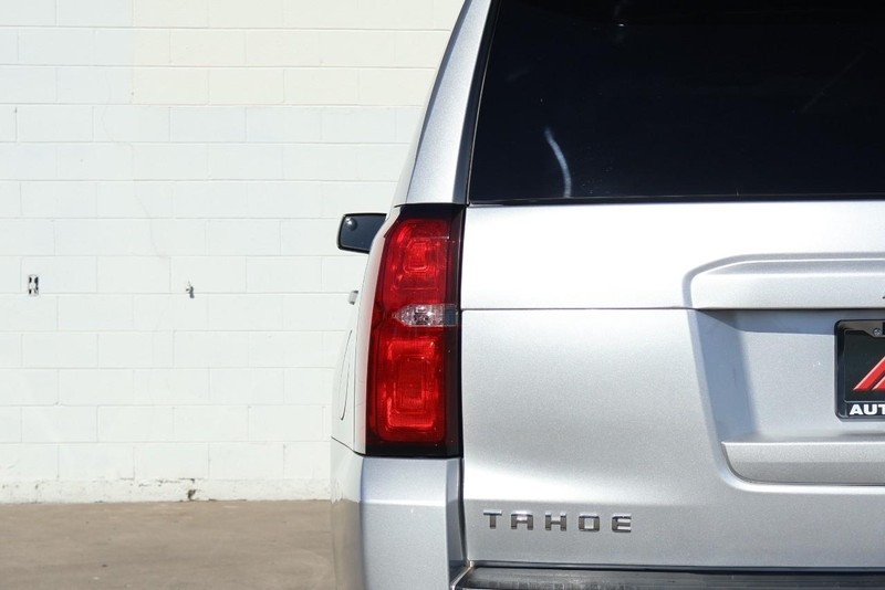 Chevrolet Tahoe Vehicle Full-screen Gallery Image 07