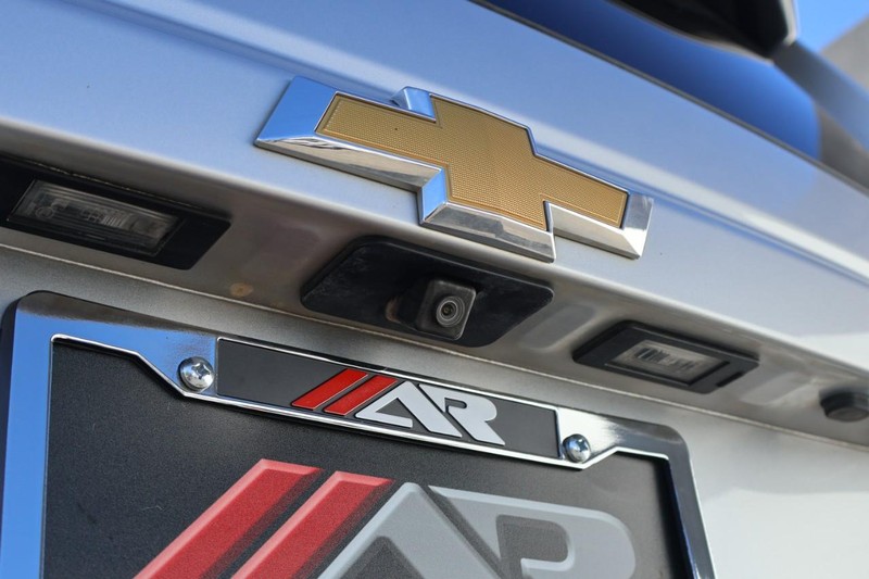 Chevrolet Tahoe Vehicle Full-screen Gallery Image 08