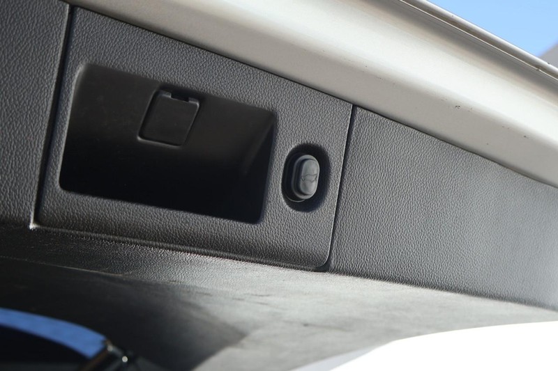 Chevrolet Tahoe Vehicle Full-screen Gallery Image 10