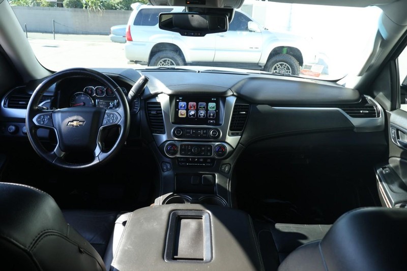 Chevrolet Tahoe Vehicle Full-screen Gallery Image 30