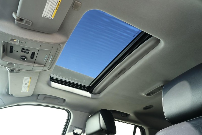 Chevrolet Tahoe Vehicle Full-screen Gallery Image 43