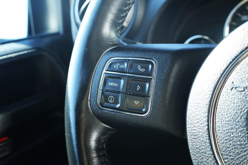 Jeep Wrangler Unlimited Vehicle Full-screen Gallery Image 30