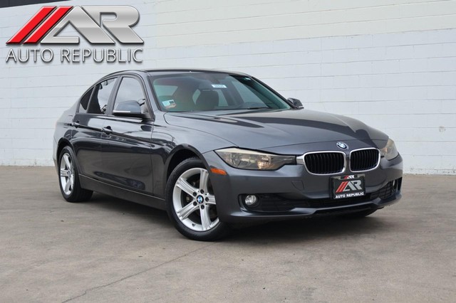 2014 BMW 320i SEDAN W/STEPTRONIC AUTO TRANSMISSION at Auto Republic in Fullerton CA