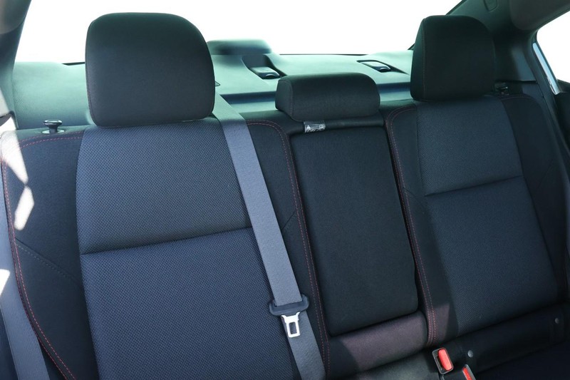 Subaru WRX Vehicle Full-screen Gallery Image 23