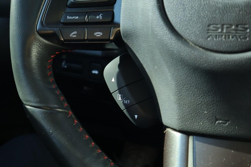 Subaru WRX Vehicle Full-screen Gallery Image 28