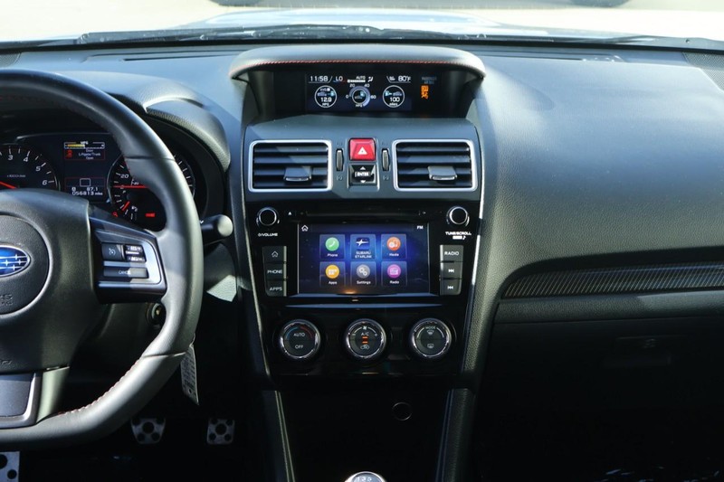 Subaru WRX Vehicle Full-screen Gallery Image 30