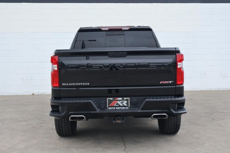 Chevrolet Silverado 1500 Vehicle Full-screen Gallery Image 06