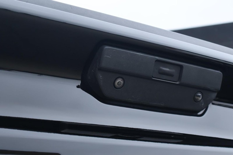 Chevrolet Silverado 1500 Vehicle Full-screen Gallery Image 08