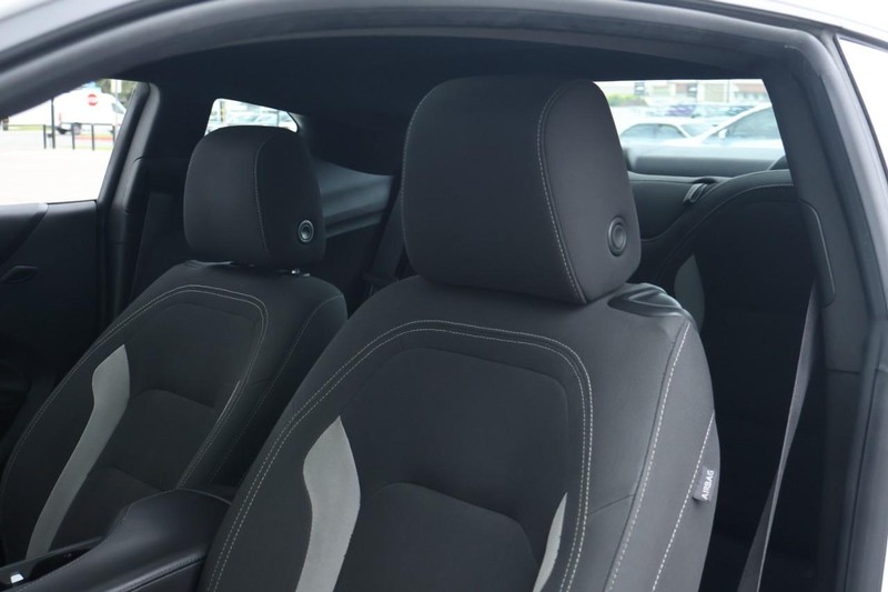 Chevrolet Camaro Vehicle Full-screen Gallery Image 20