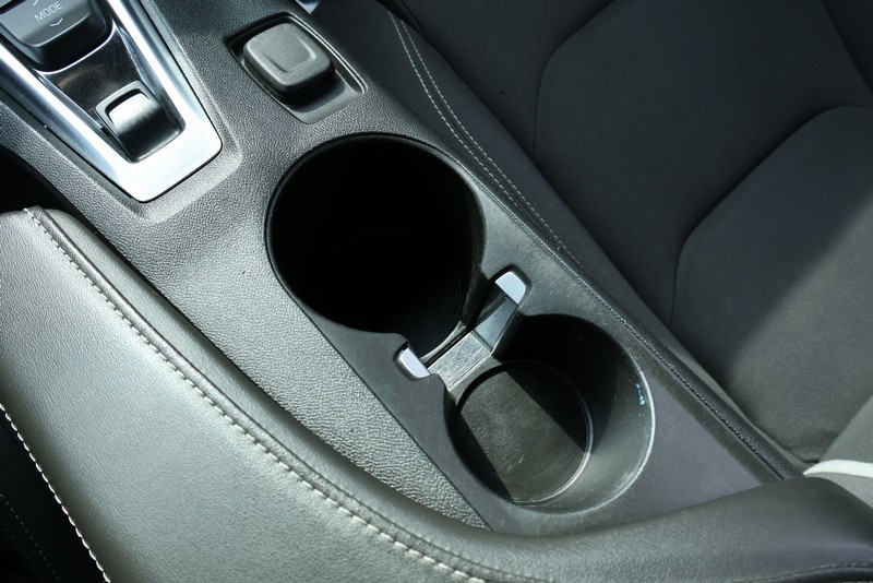 Chevrolet Camaro Vehicle Full-screen Gallery Image 37