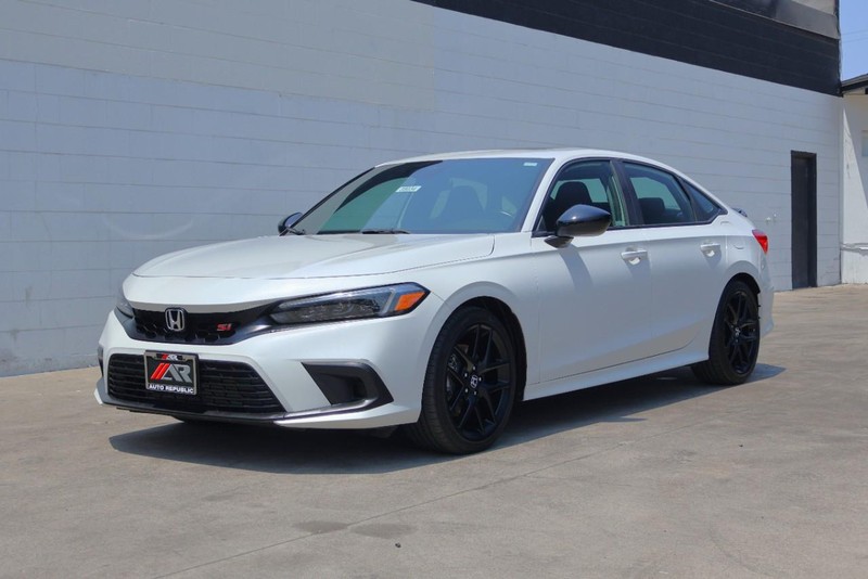 Honda Civic Si Vehicle Full-screen Gallery Image 14