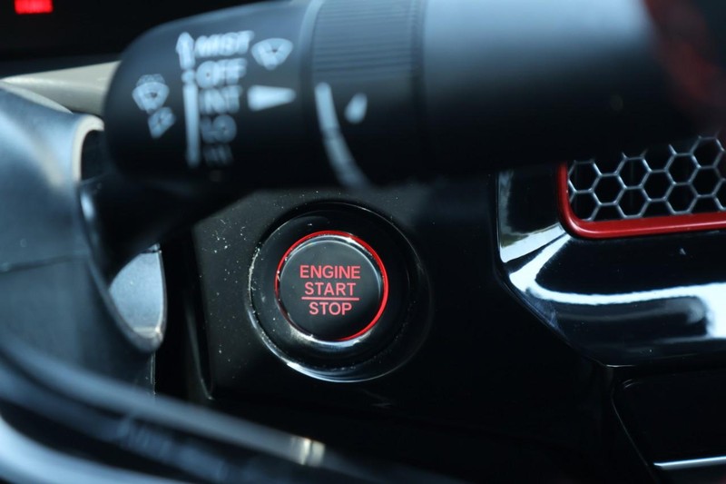 Honda Civic Si Vehicle Full-screen Gallery Image 33