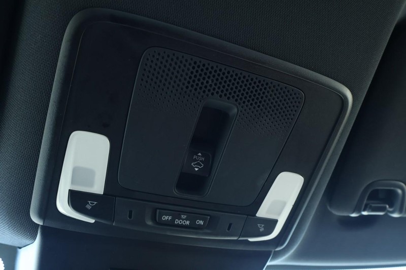 Honda Civic Si Vehicle Full-screen Gallery Image 44