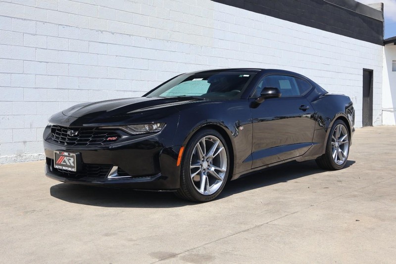 Chevrolet Camaro Vehicle Full-screen Gallery Image 12