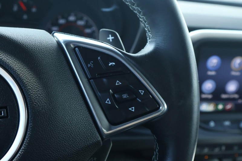 Chevrolet Camaro Vehicle Full-screen Gallery Image 28