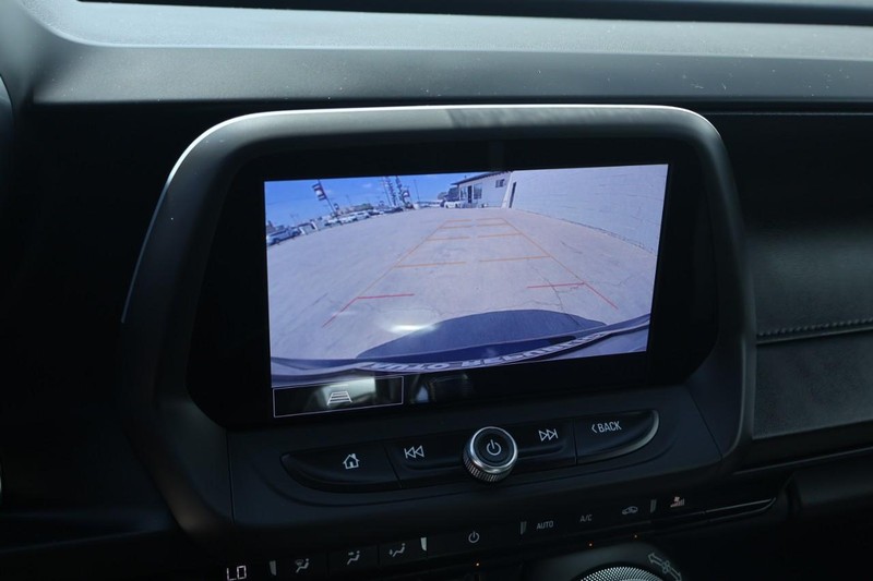 Chevrolet Camaro Vehicle Full-screen Gallery Image 33