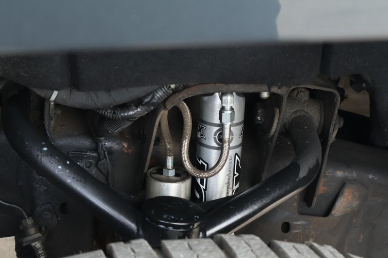 Chevrolet Silverado 2500HD Vehicle Full-screen Gallery Image 19