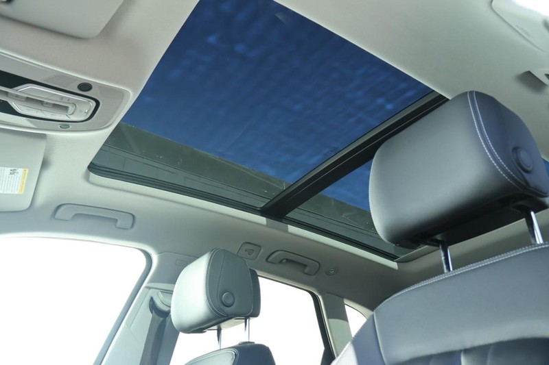 Audi Q5 Vehicle Full-screen Gallery Image 46