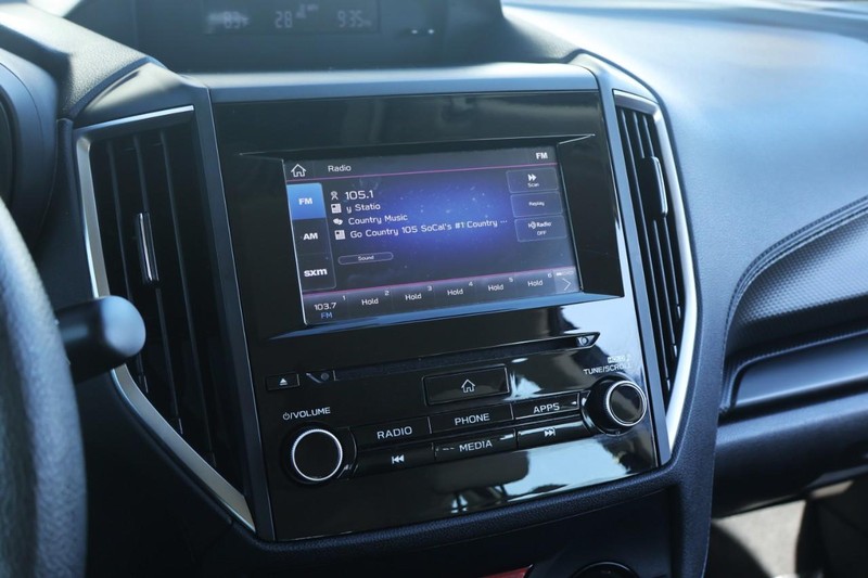 Subaru Forester Vehicle Full-screen Gallery Image 26