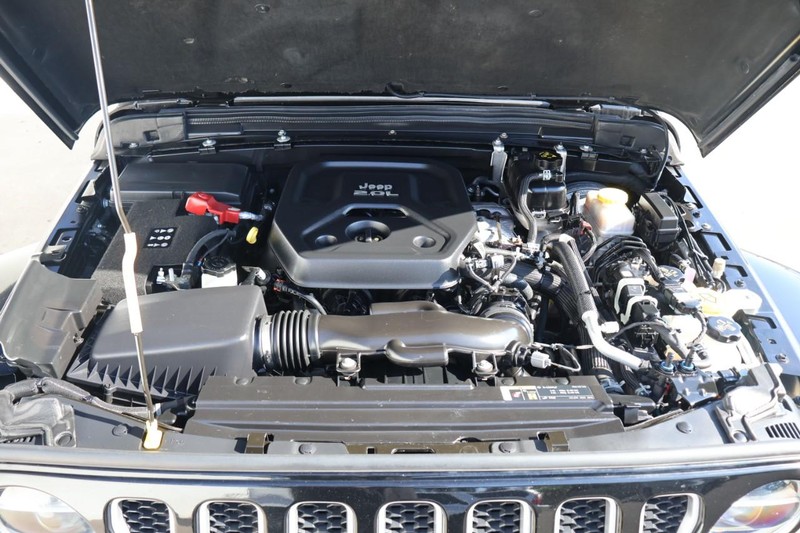 Jeep Wrangler Unlimited Vehicle Full-screen Gallery Image 14