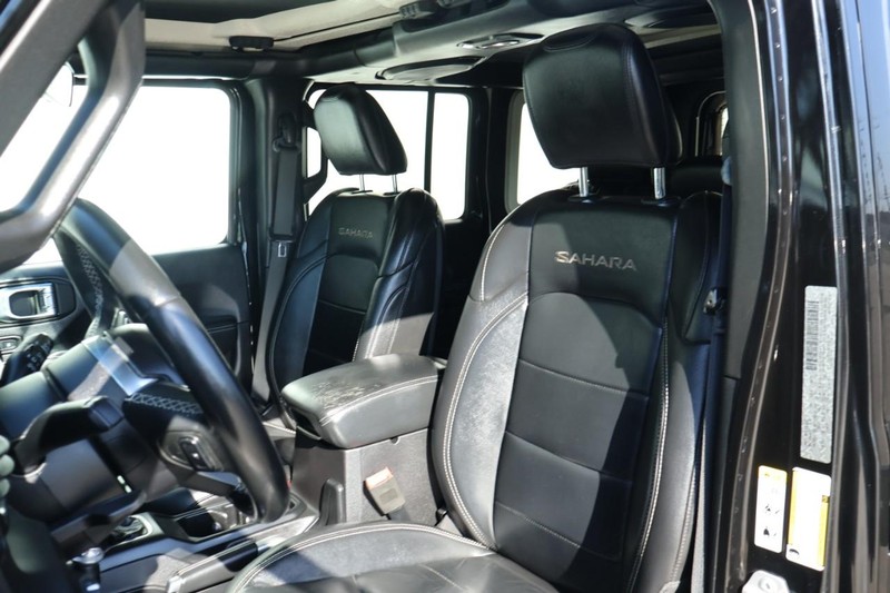 Jeep Wrangler Unlimited Vehicle Full-screen Gallery Image 20