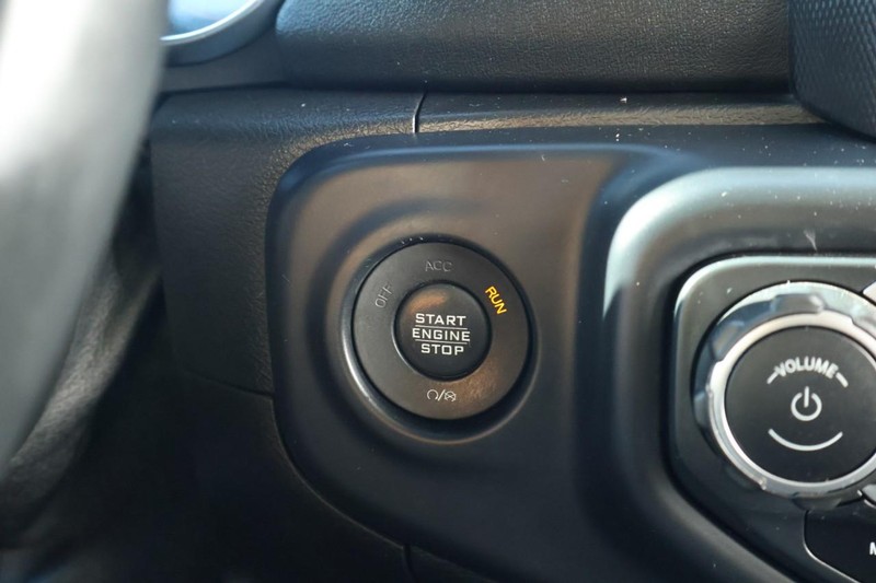 Jeep Wrangler Unlimited Vehicle Full-screen Gallery Image 31